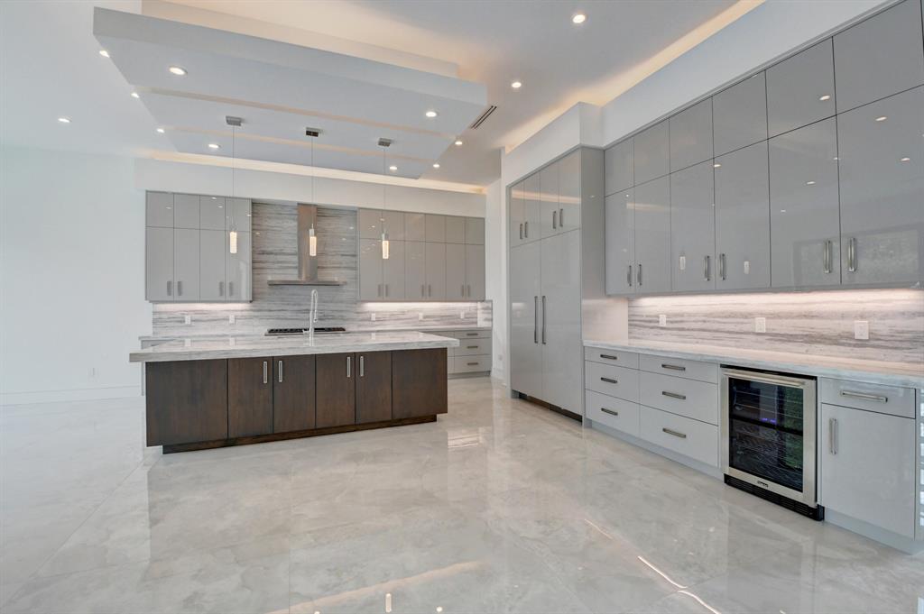 BOCA VILLAS - Residential