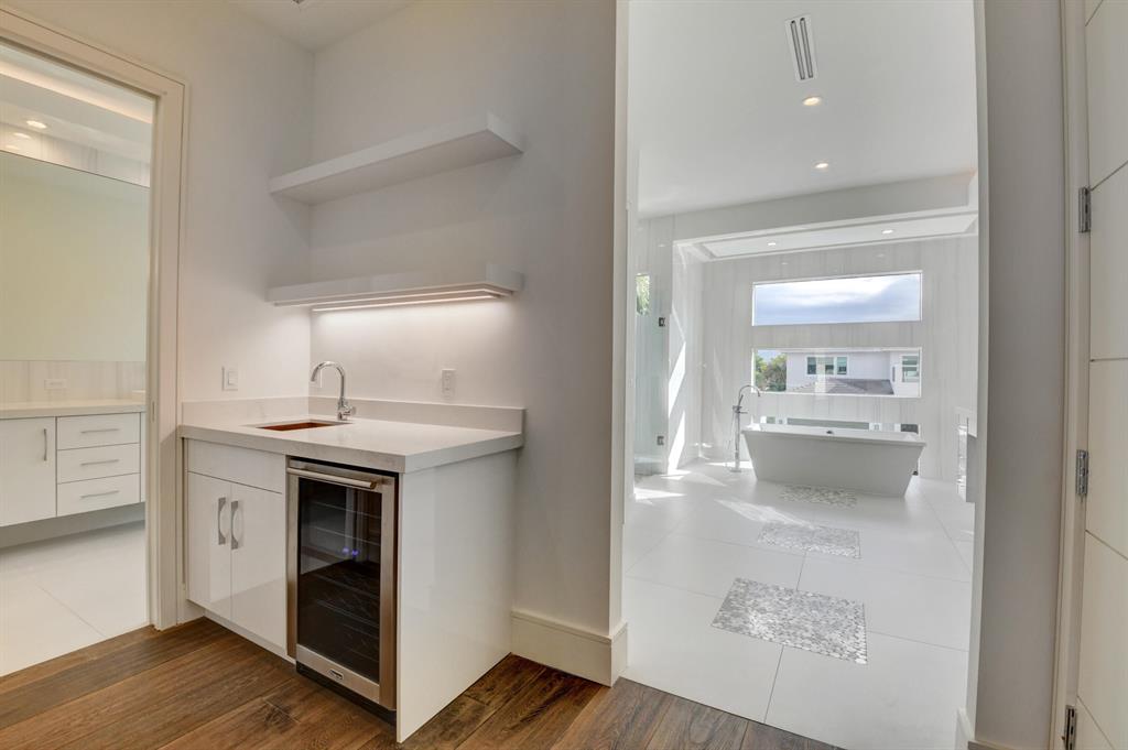 BOCA VILLAS - Residential