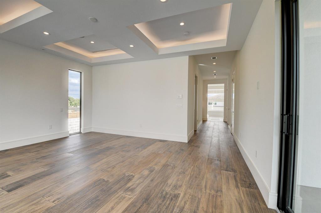 BOCA VILLAS - Residential