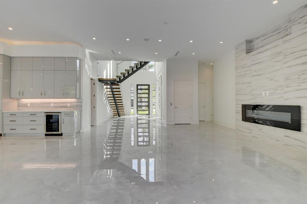 BOCA VILLAS - Residential