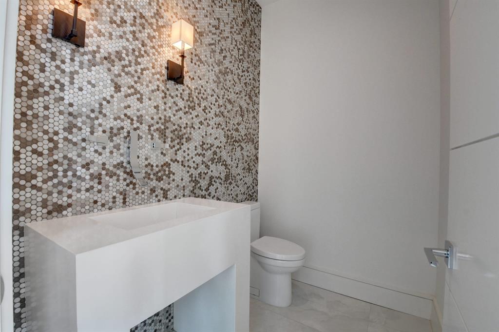 BOCA VILLAS - Residential