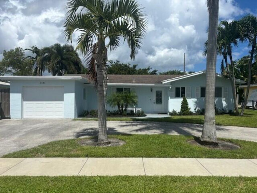 Photo of 1133 SW 7th Street, Boca Raton, FL 33486 (MLS # R11152136)