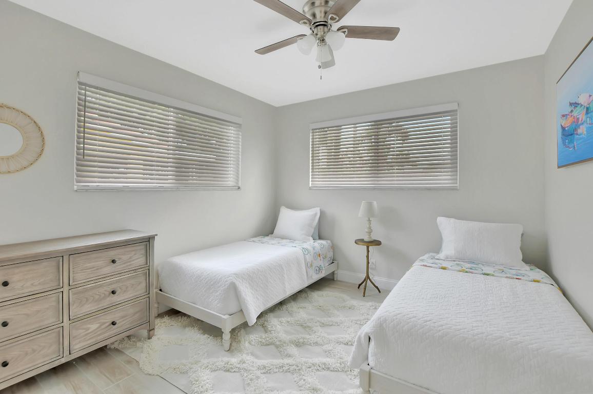 BOCA RATON SQUARE UNIT 3 - Residential Lease