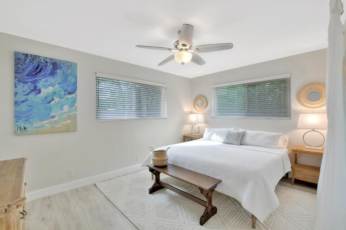 BOCA RATON SQUARE UNIT 3 - Residential Lease