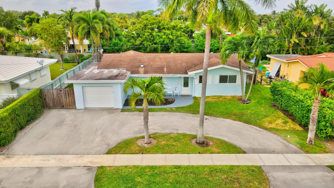 BOCA RATON SQUARE UNIT 3 - Residential Lease