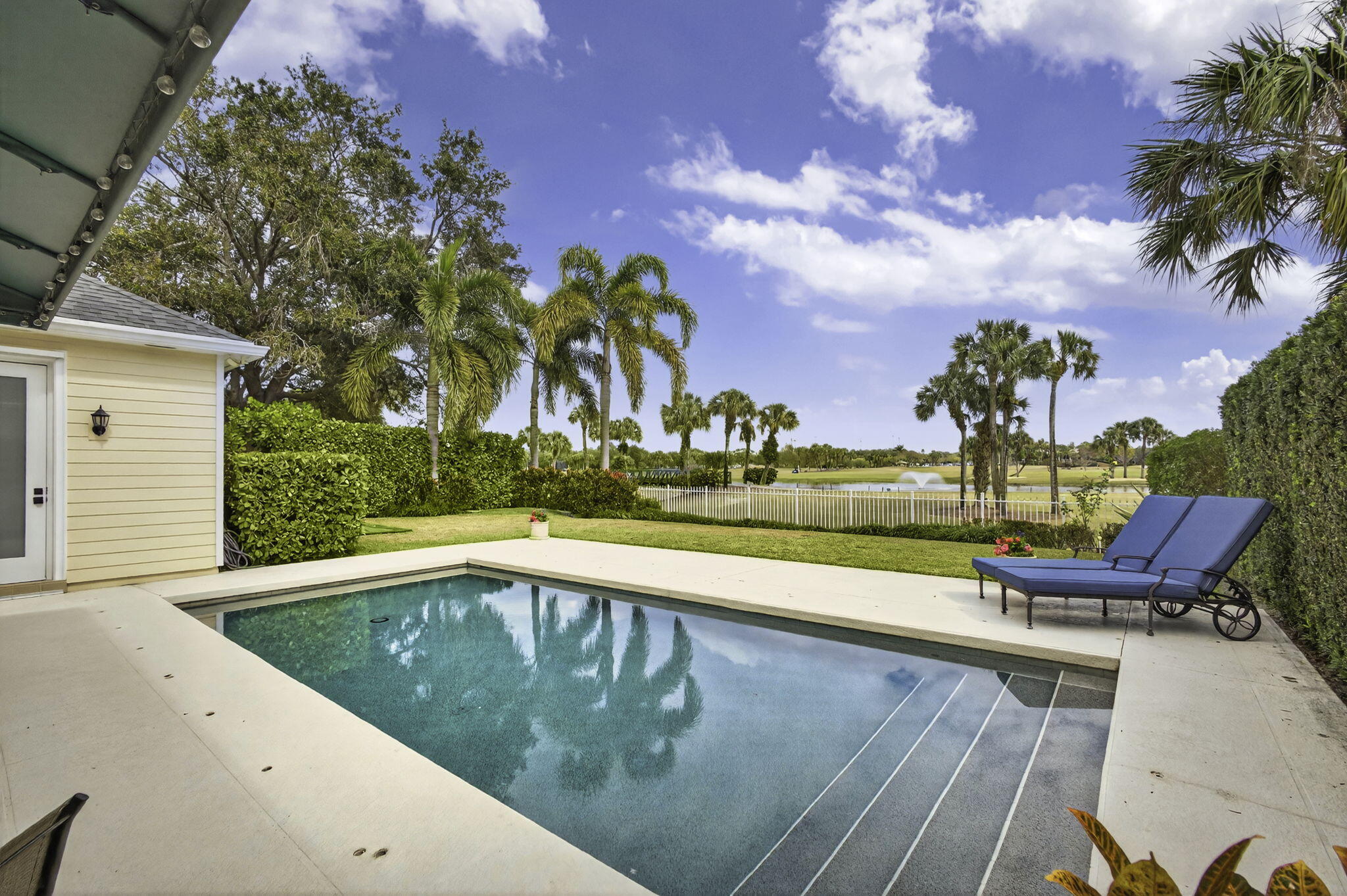 ISLAND AT ABACOA - Residential