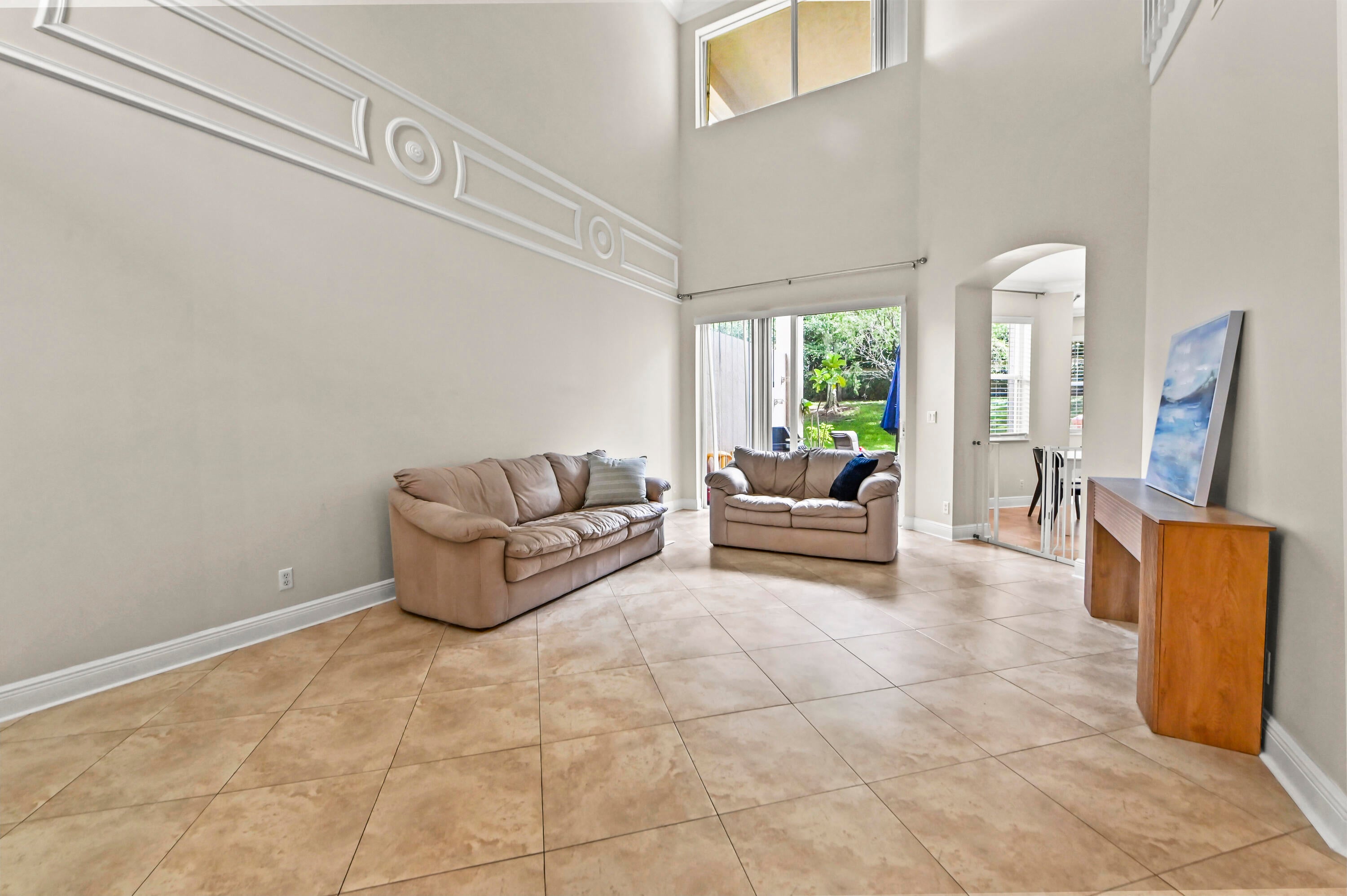 Properties 7316 Viale Sonata
