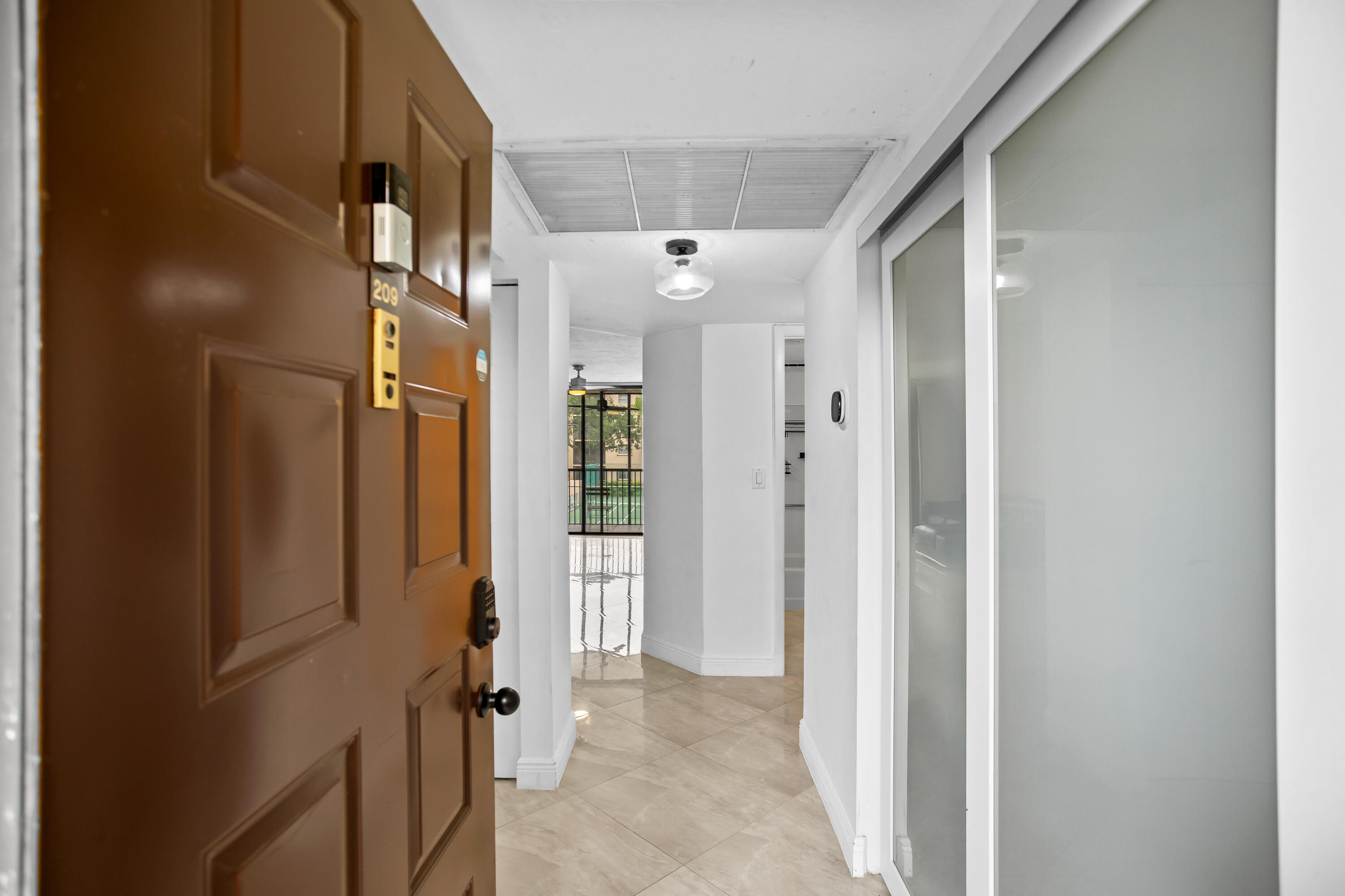 PLANTATION RACQUET CLUB - Residential