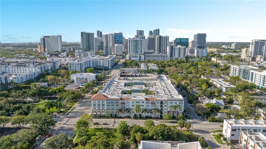 3 bedroom, 2 bathroom unit available in the heart of Fort Lauderdale's Flagler Village. Additional features include an office nook, full sized washer and dryer, and 2 assigned parking spaces. This is a corner unit facing north and east for those who value natural light. Floor plan is split with Master bedroom and bathroom on one side of the unit, with the other two bedrooms and bathroom stacked on the opposite side. Building features a pool, community room, and gym. Low maintenance fee when compared to the surrounding area.