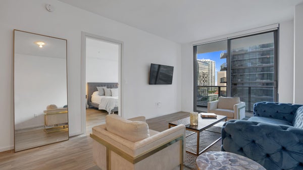 801 S MIAMI AVE UNIT 1608, MIAMI, FL 33130 - Image d5a9e6fabb1fb9a78cf39d0ec712e71e/3860393033