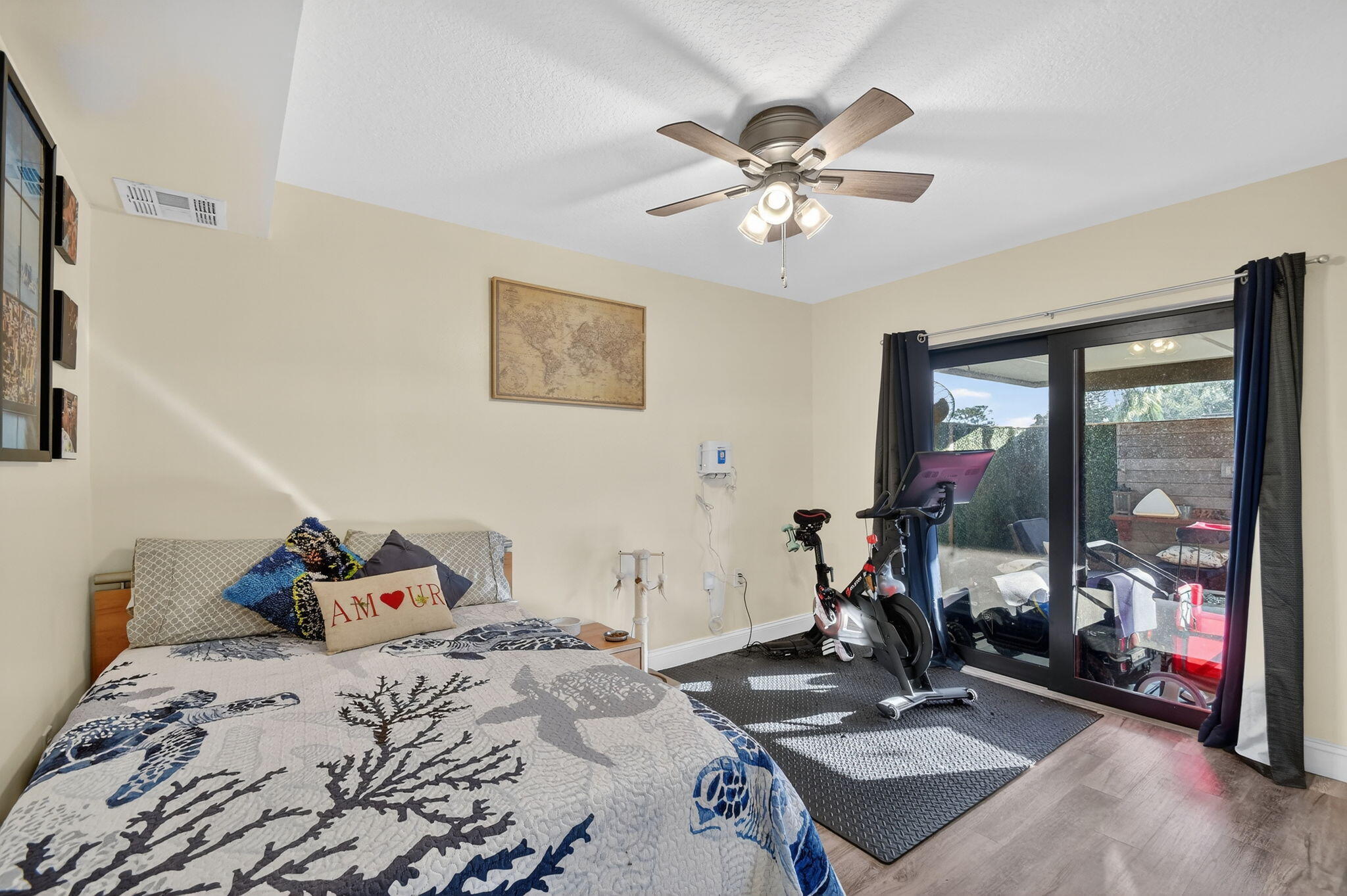 SHERWOOD LAKES - Residential