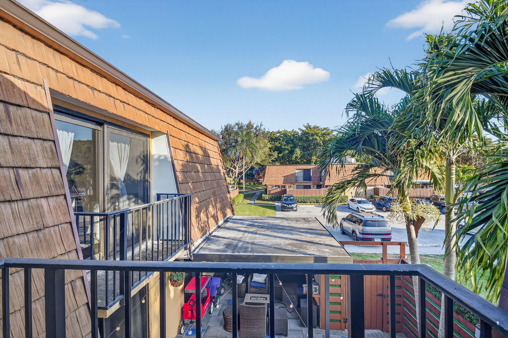 SHERWOOD LAKES - Residential