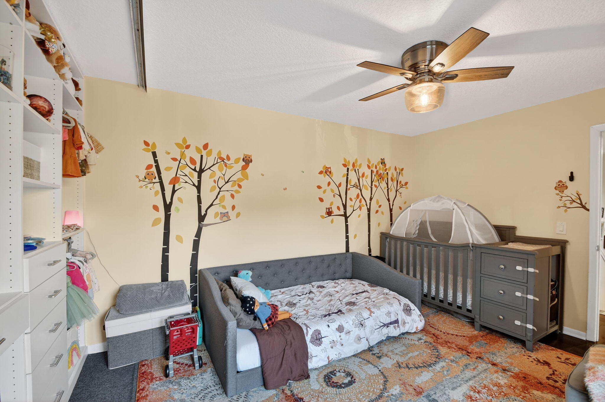 SHERWOOD LAKES - Residential