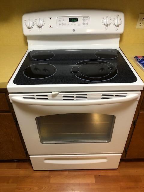 Photo 13 of 31 of 1904 Miccosukee Road 25 townhome
