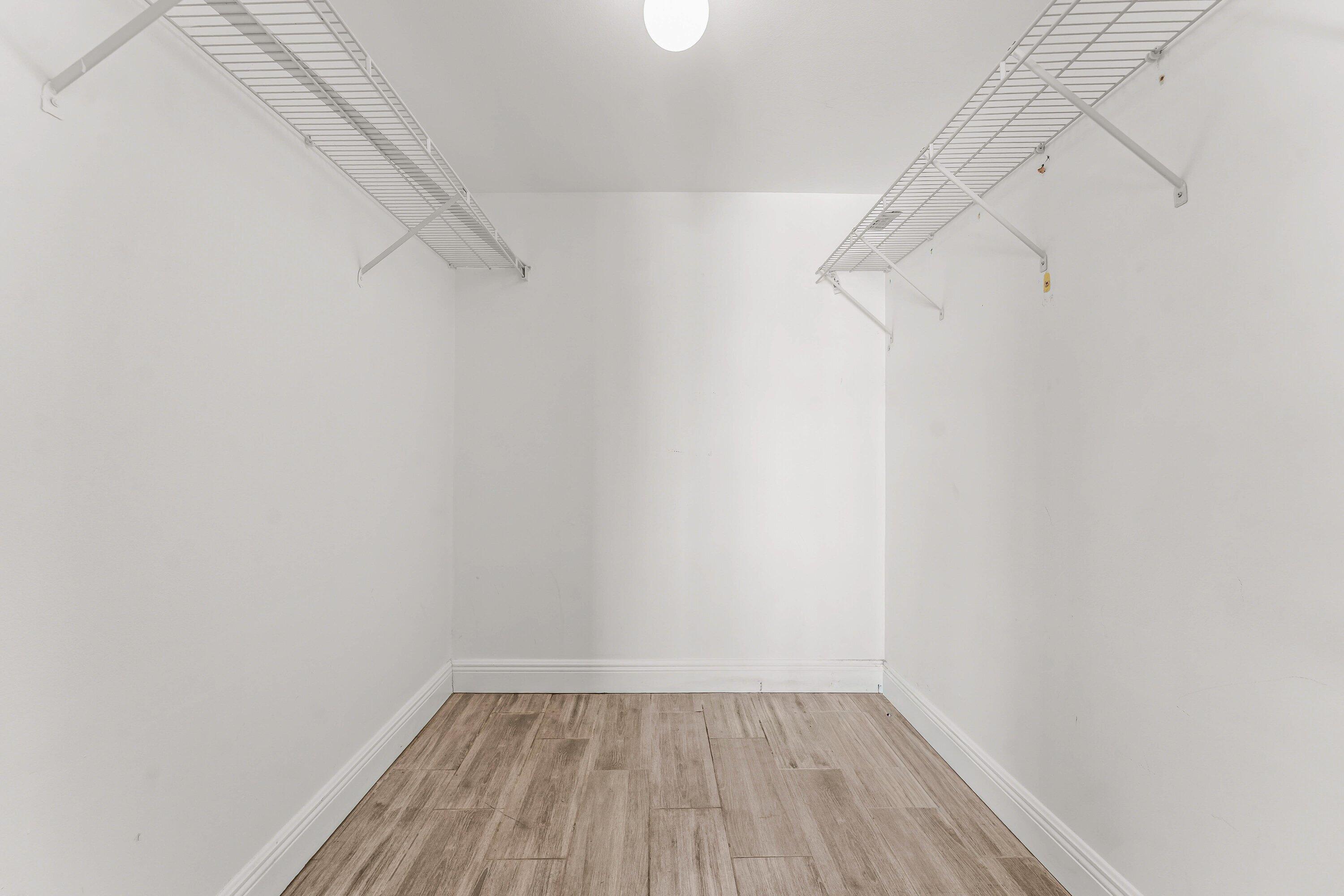 HERITAGE LANDINGS CONDO - Residential