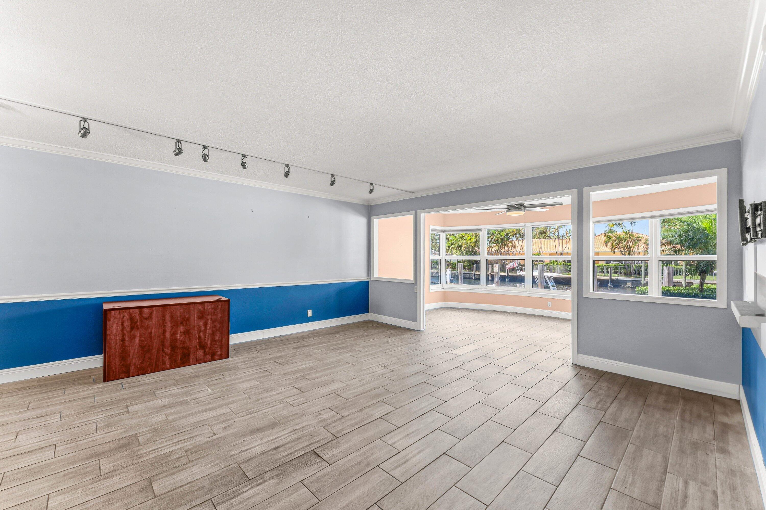 HERITAGE LANDINGS CONDO - Residential