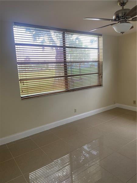 PALM SPRINGS # 3 CONDO 22 - Residential Lease