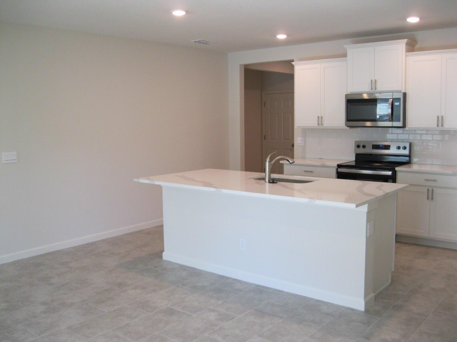 MORNINGSIDE PALM BREEZES - Residential Lease