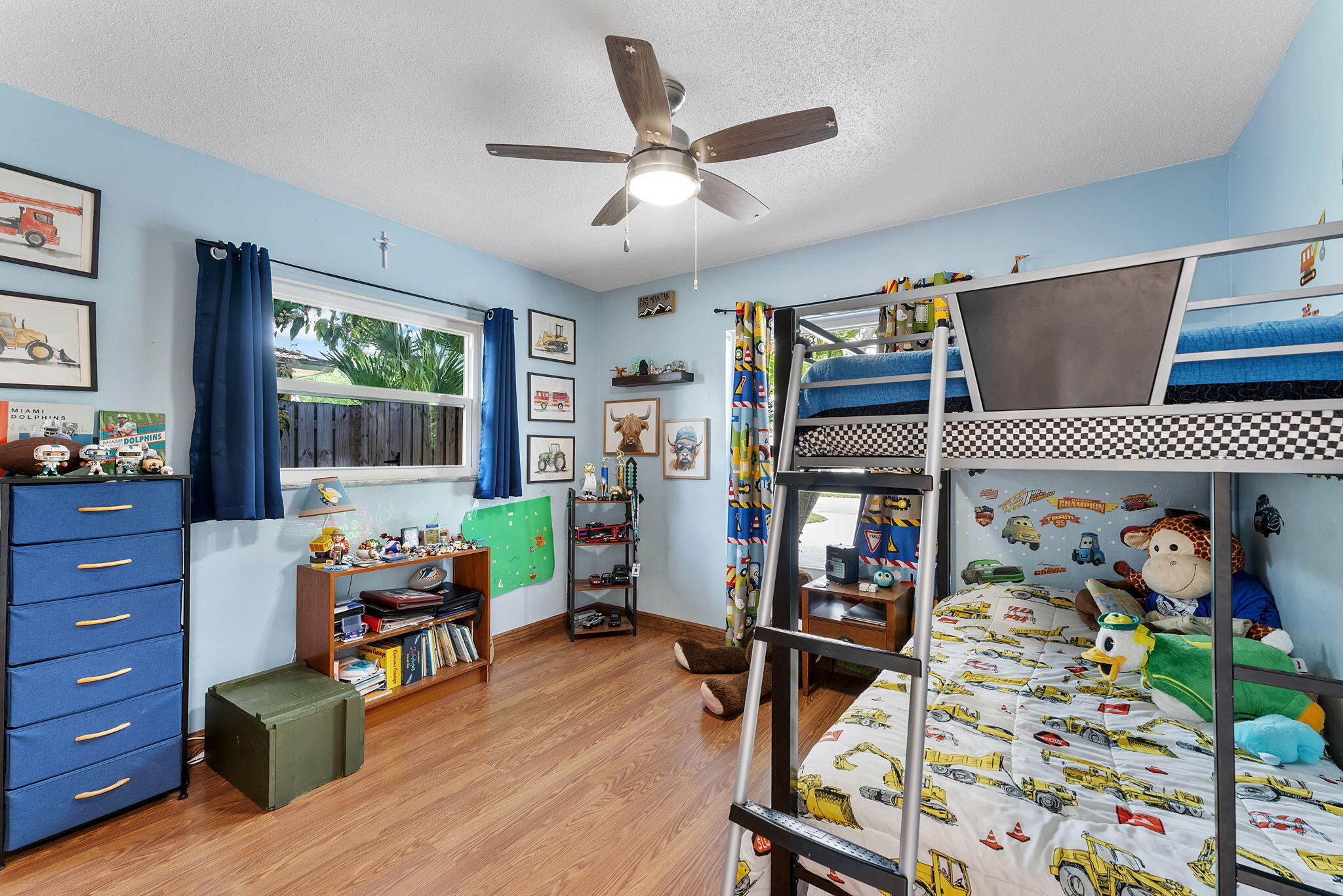 TUNISON PALMS SEC 1 - Residential