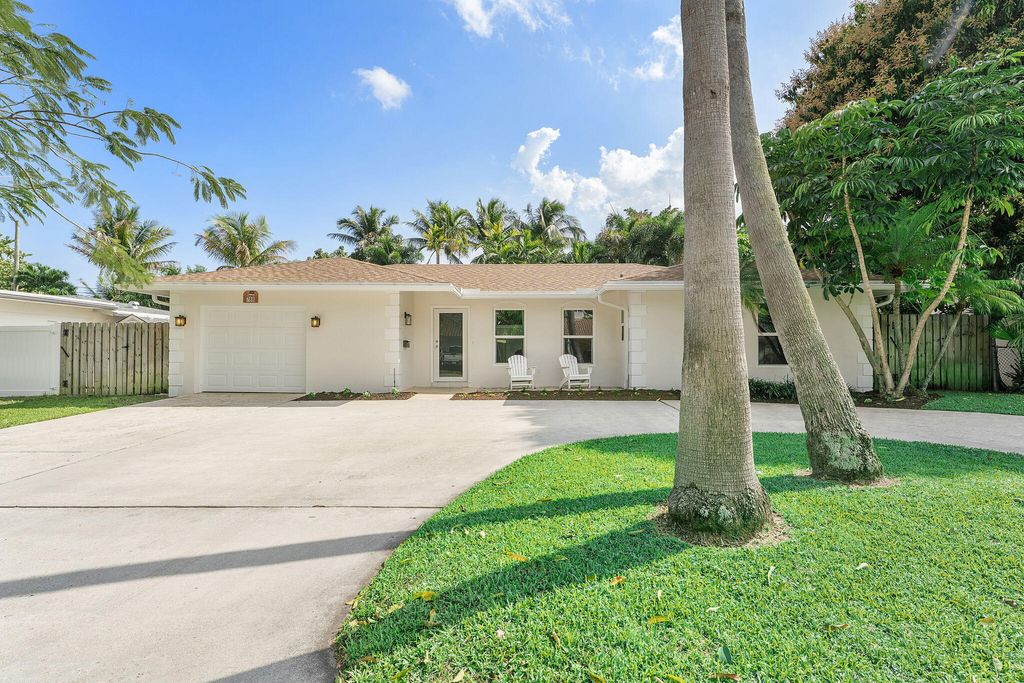 Photo of 788 NW 7th Drive, Boca Raton, FL 33486 (MLS # B26003568)