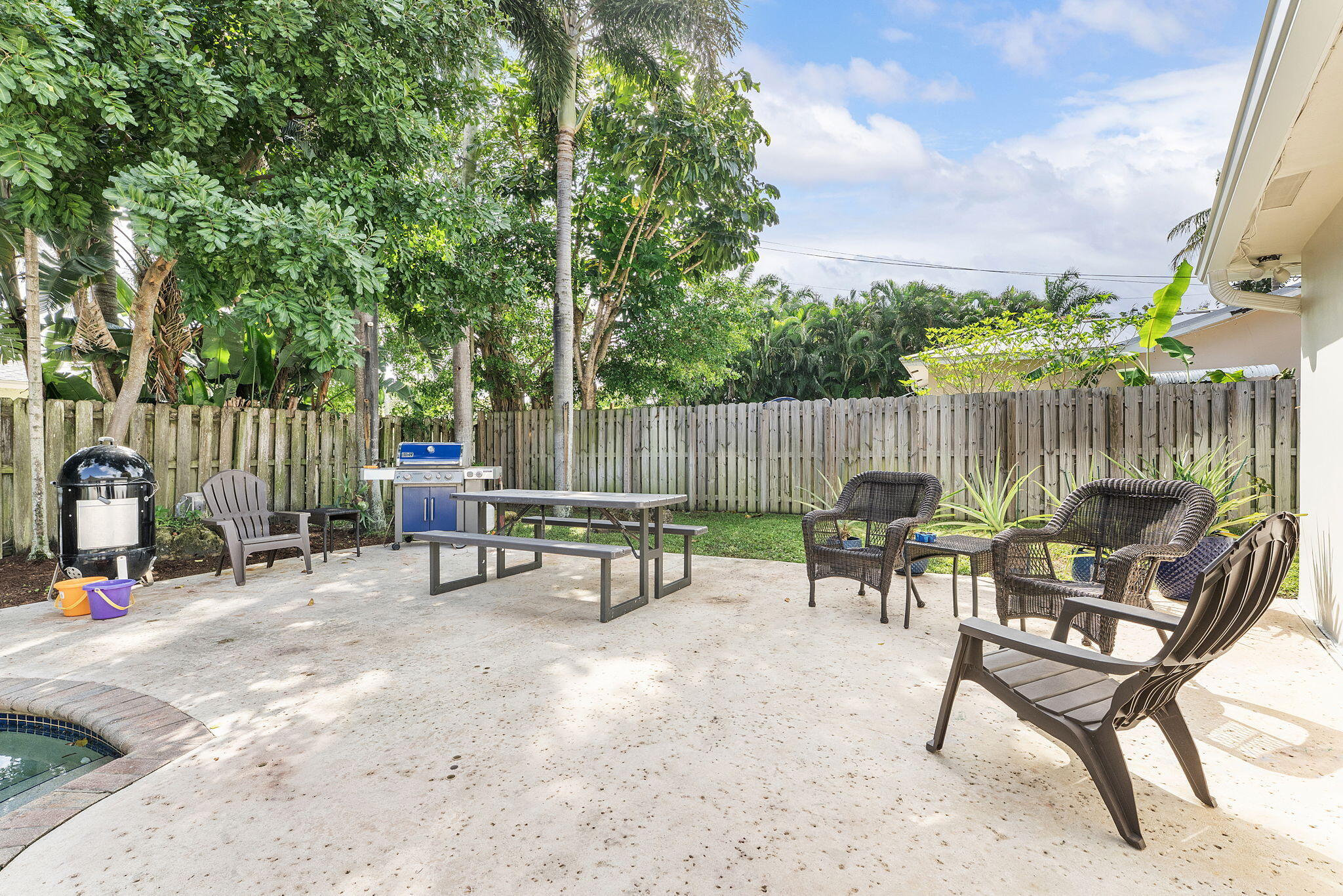 TUNISON PALMS SEC 1 - Residential