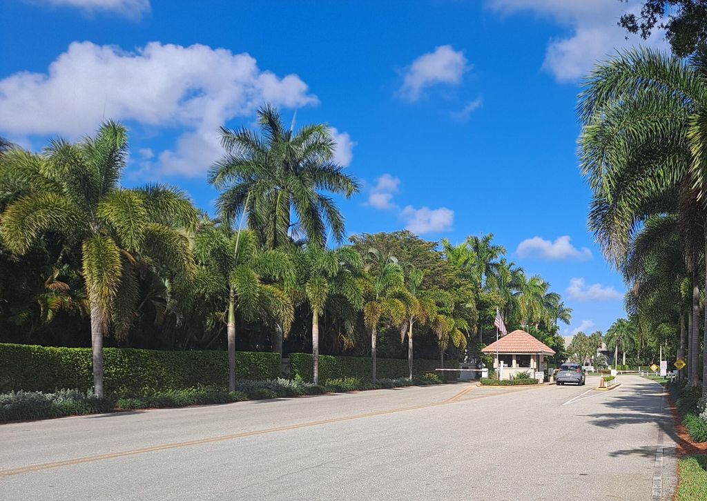 Photo of 5500 Fairway Park Drive #204, Boynton Beach, FL 33437 (MLS # B26006676)