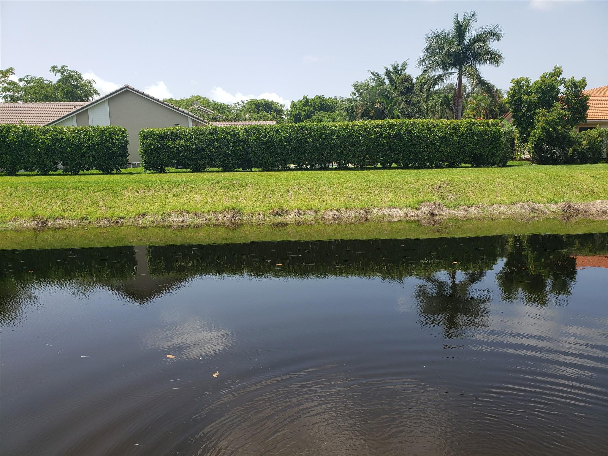 GRENADIER TRACE - Residential