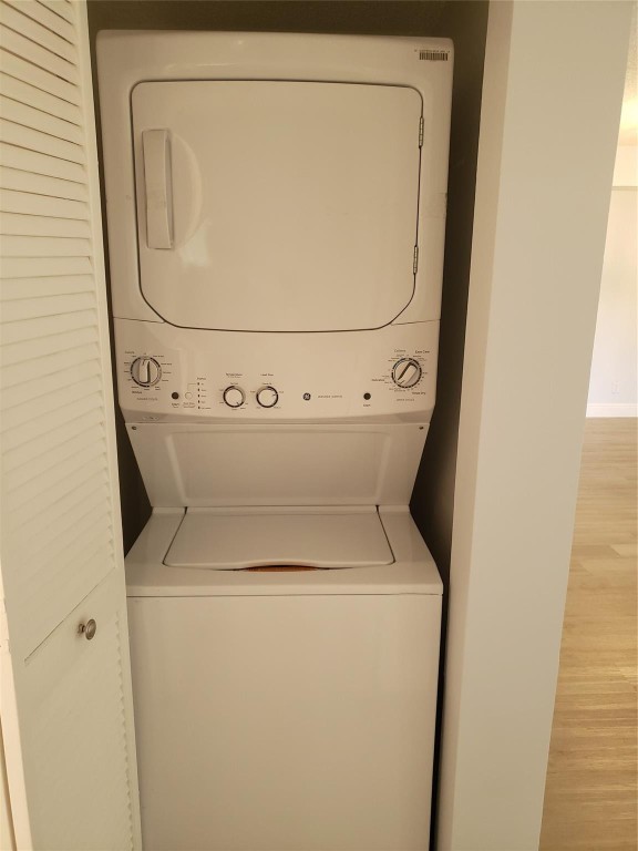 GRENADIER TRACE - Residential