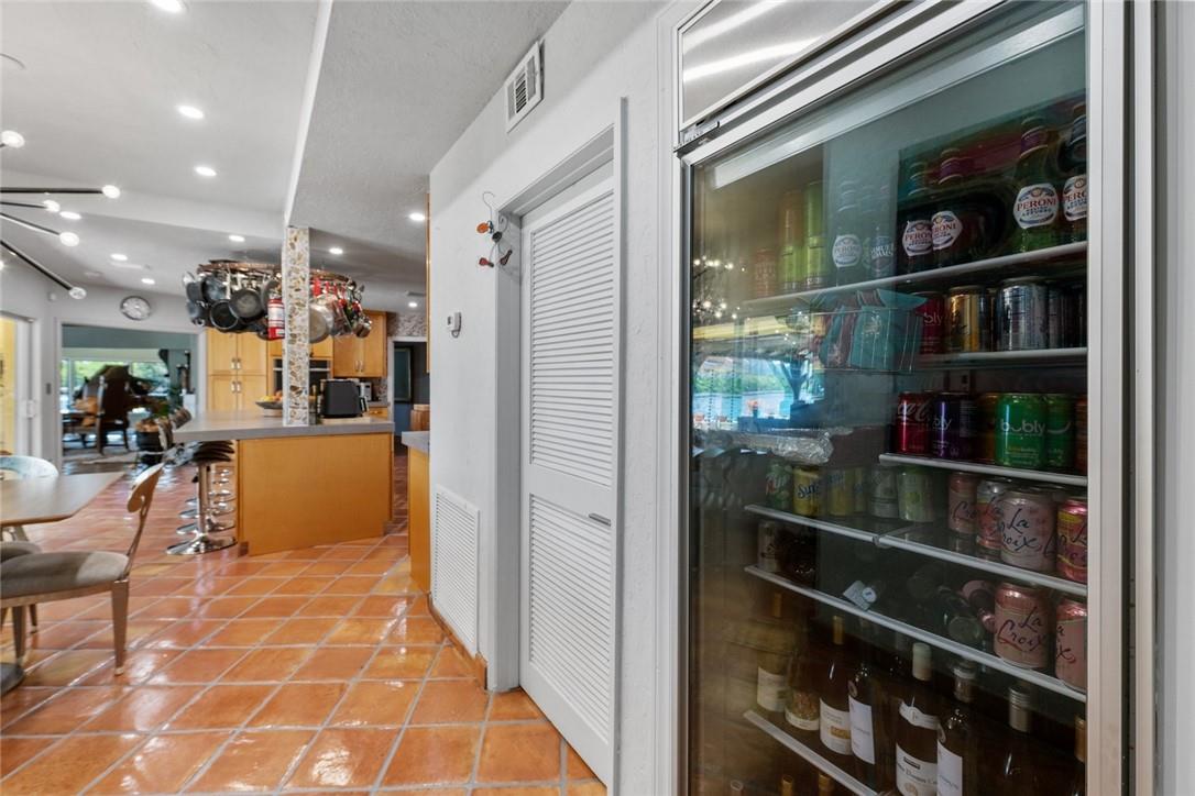 Coral Ridge 21-50 B - Residential