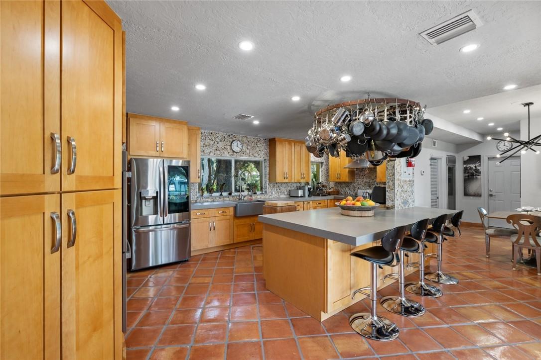 Coral Ridge 21-50 B - Residential