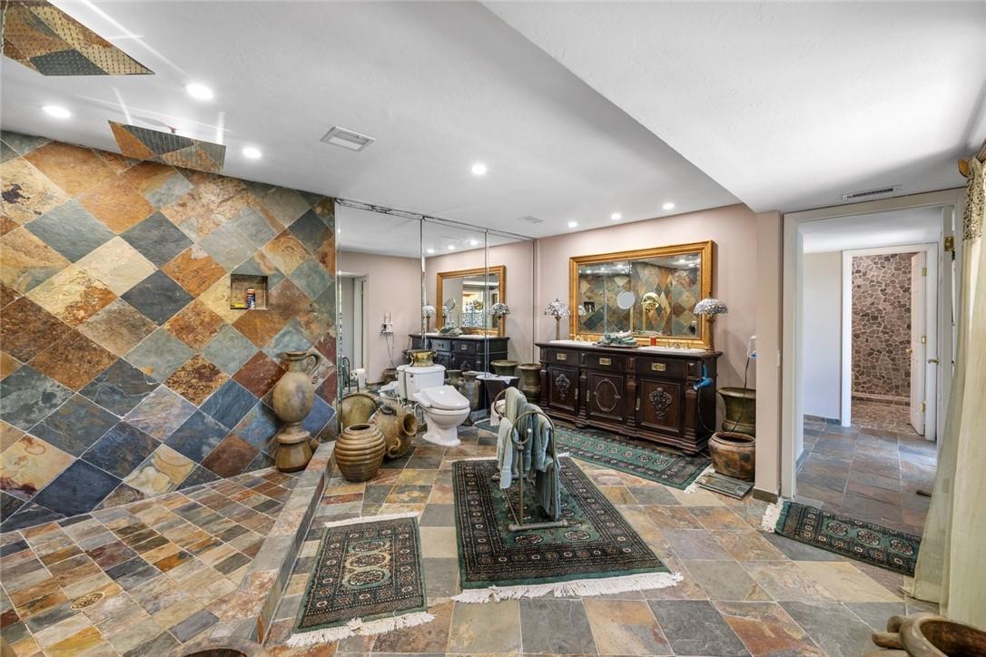 Coral Ridge 21-50 B - Residential