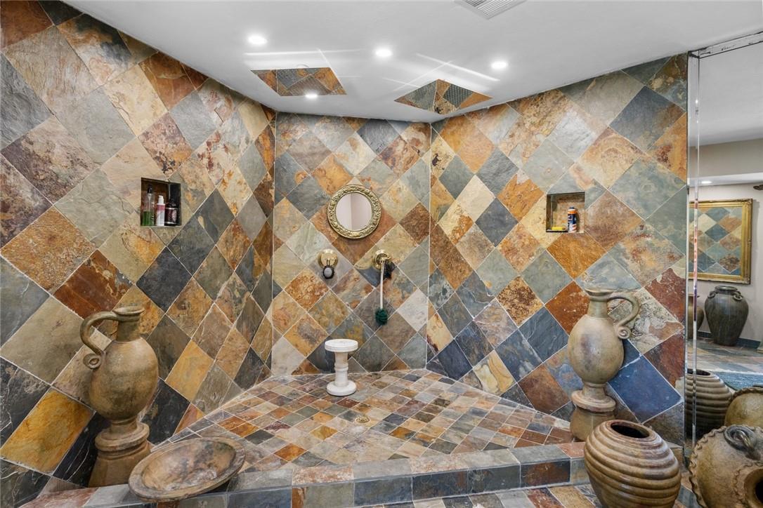 Coral Ridge 21-50 B - Residential