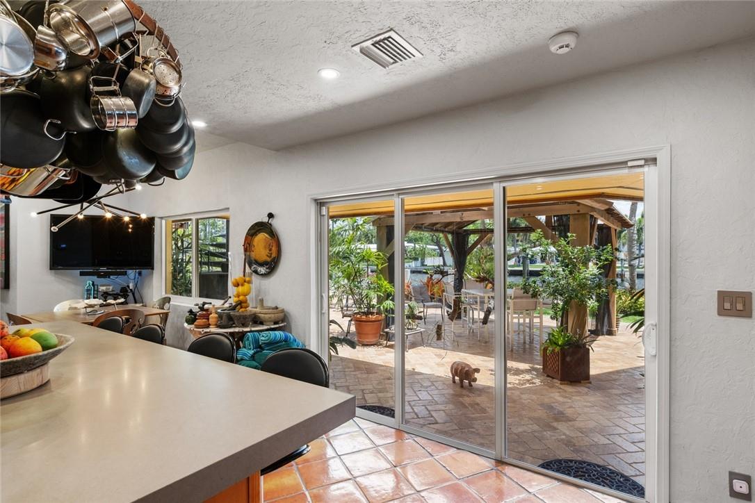 Coral Ridge 21-50 B - Residential