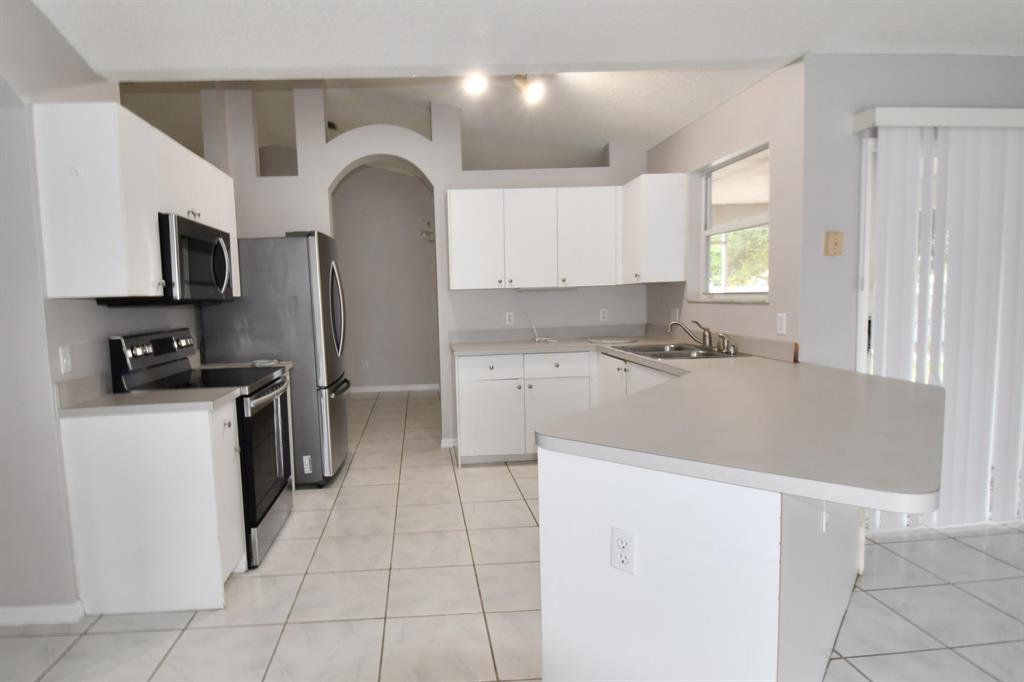 PORT ST LUCIE-SECTION 05 - Residential