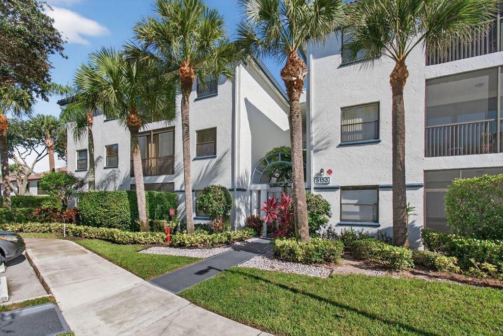 Photo of 5153 Floria Drive #L, Boynton Beach, FL 33437 (MLS # R11127392)