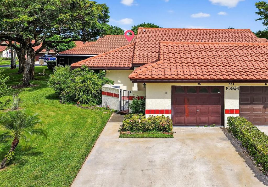 Photo of 10924 Roebelini Palm Court #Apt A, Boynton Beach, FL 33437 (MLS # R11105494)