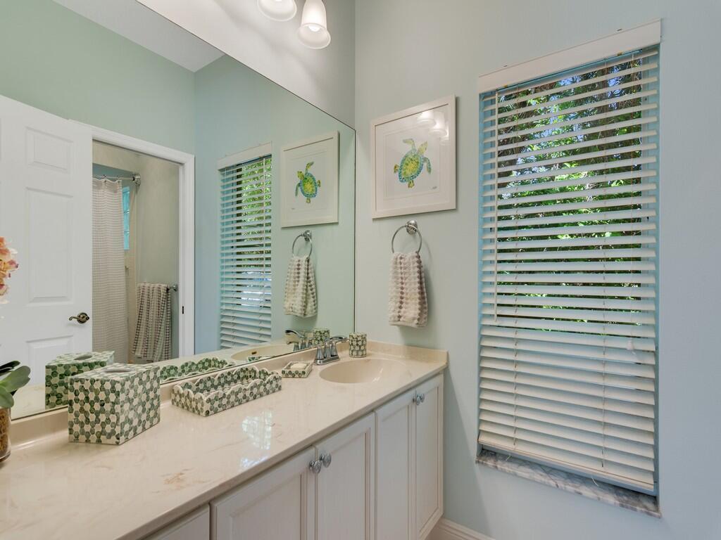 Indian River Shores, Florida, 32963, United States, 4 Bedrooms Bedrooms, ,3 BathroomsBathrooms,Residential,Active,1990859