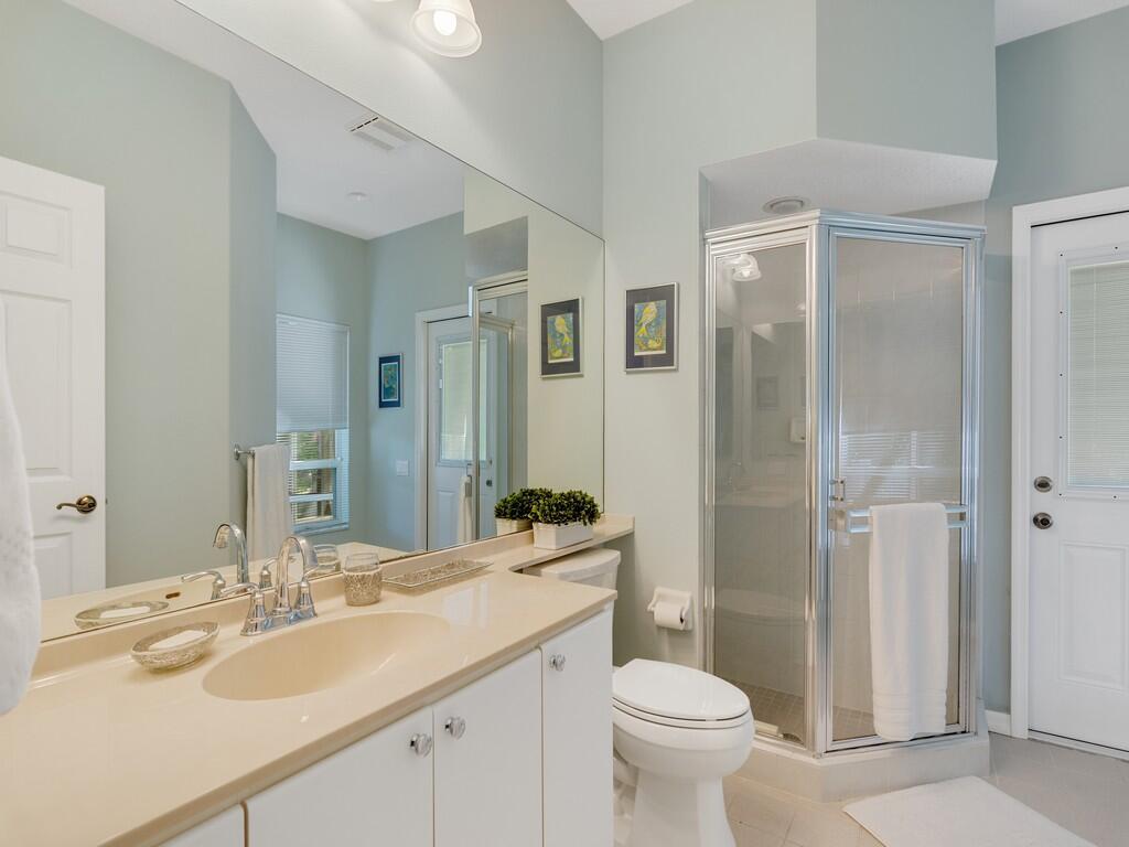 Indian River Shores, Florida, 32963, United States, 4 Bedrooms Bedrooms, ,3 BathroomsBathrooms,Residential,Active,1990859