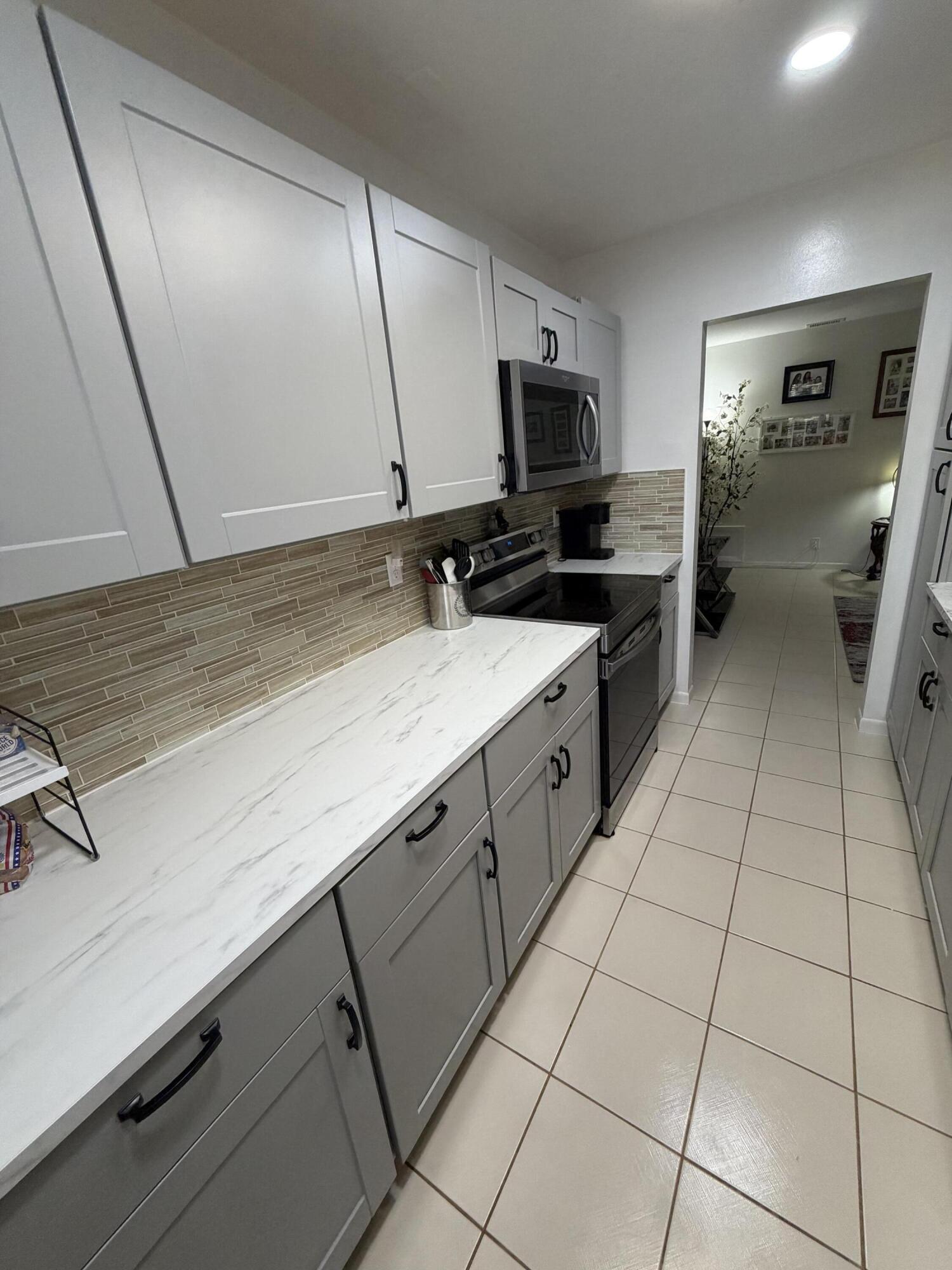 14010 Nesting Way C