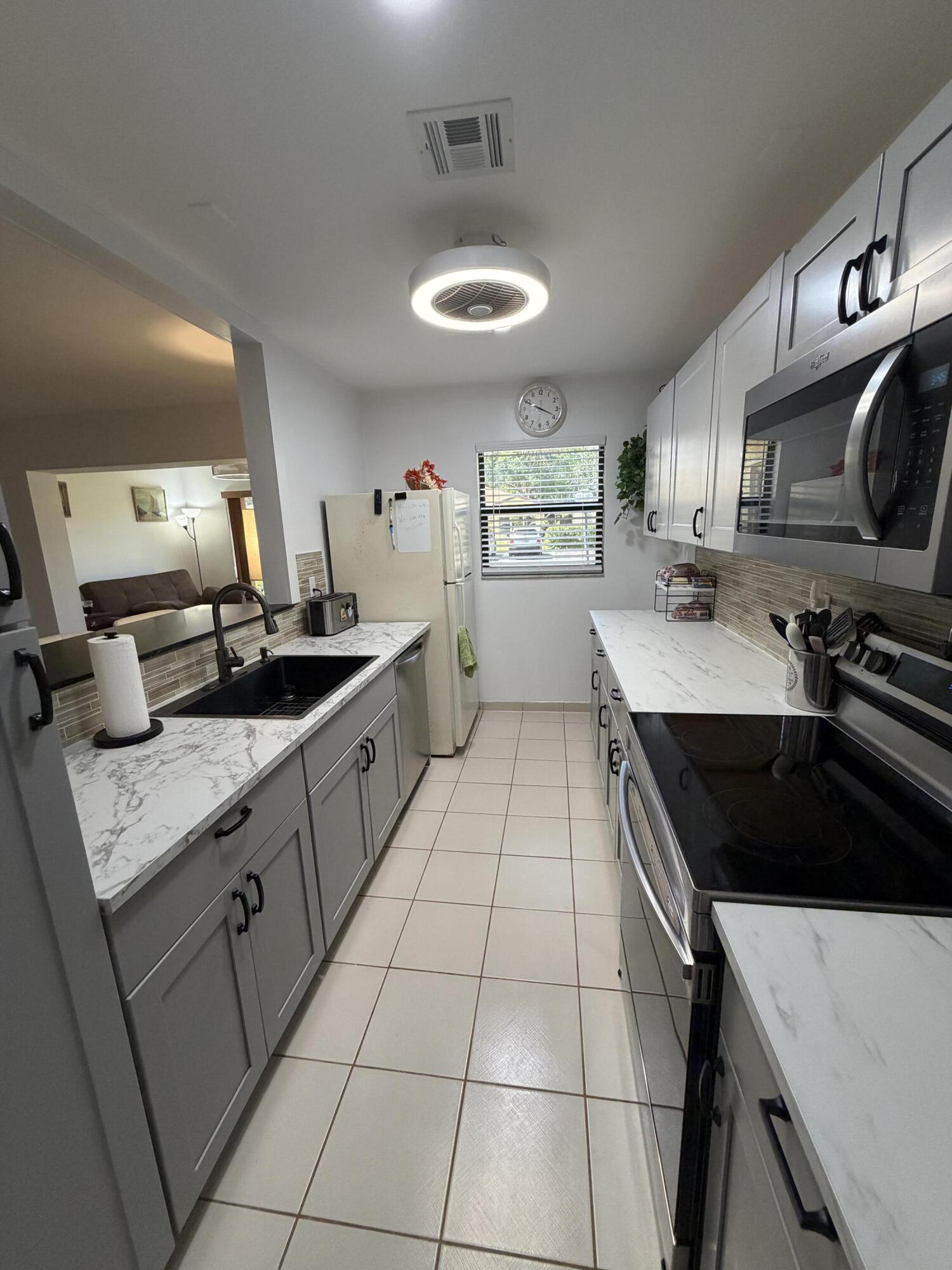 14010 Nesting Way C
