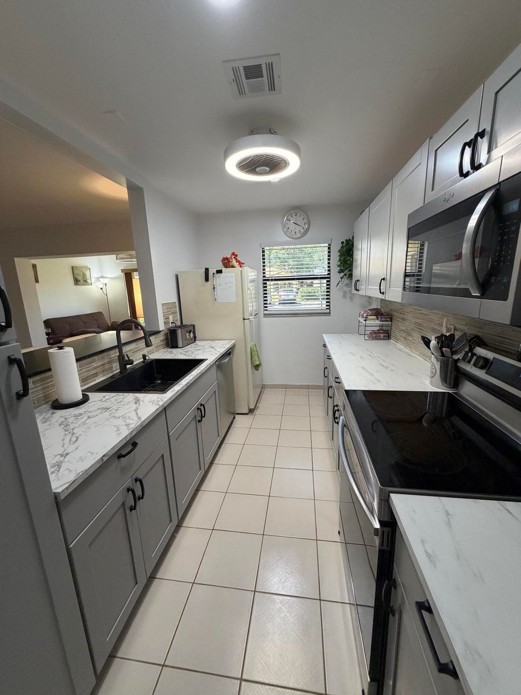 Photo of 14010 Nesting Way, Delray Beach, FL 33484 (MLS # B26052730)