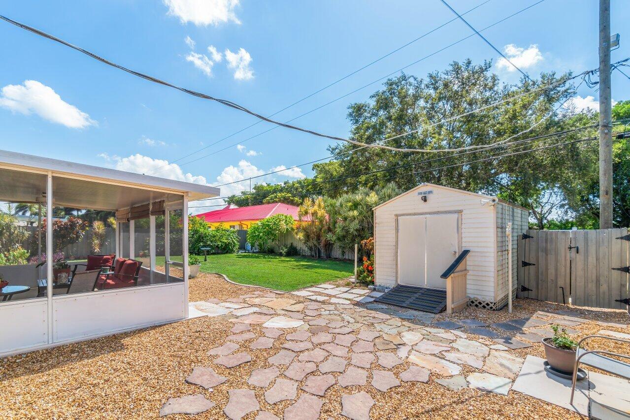 FLORAL PARK - Residential