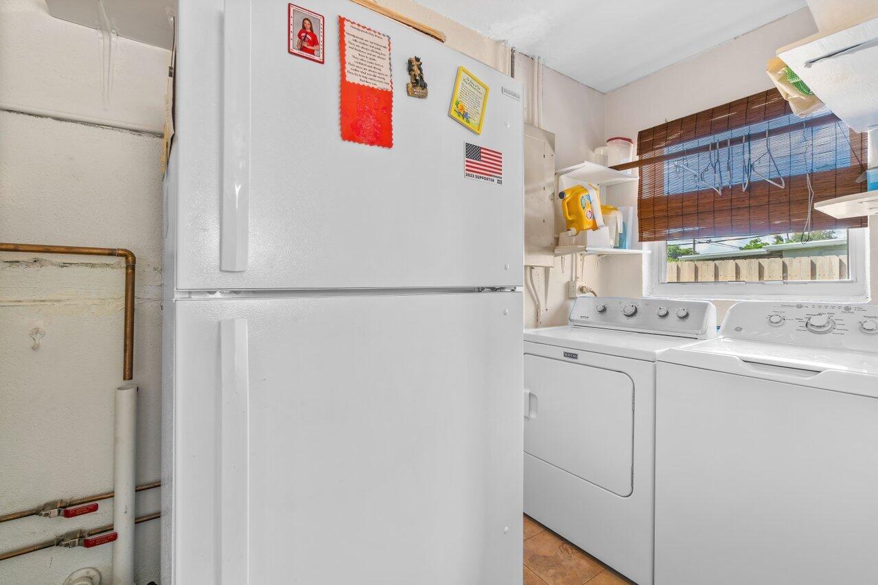 FLORAL PARK - Residential