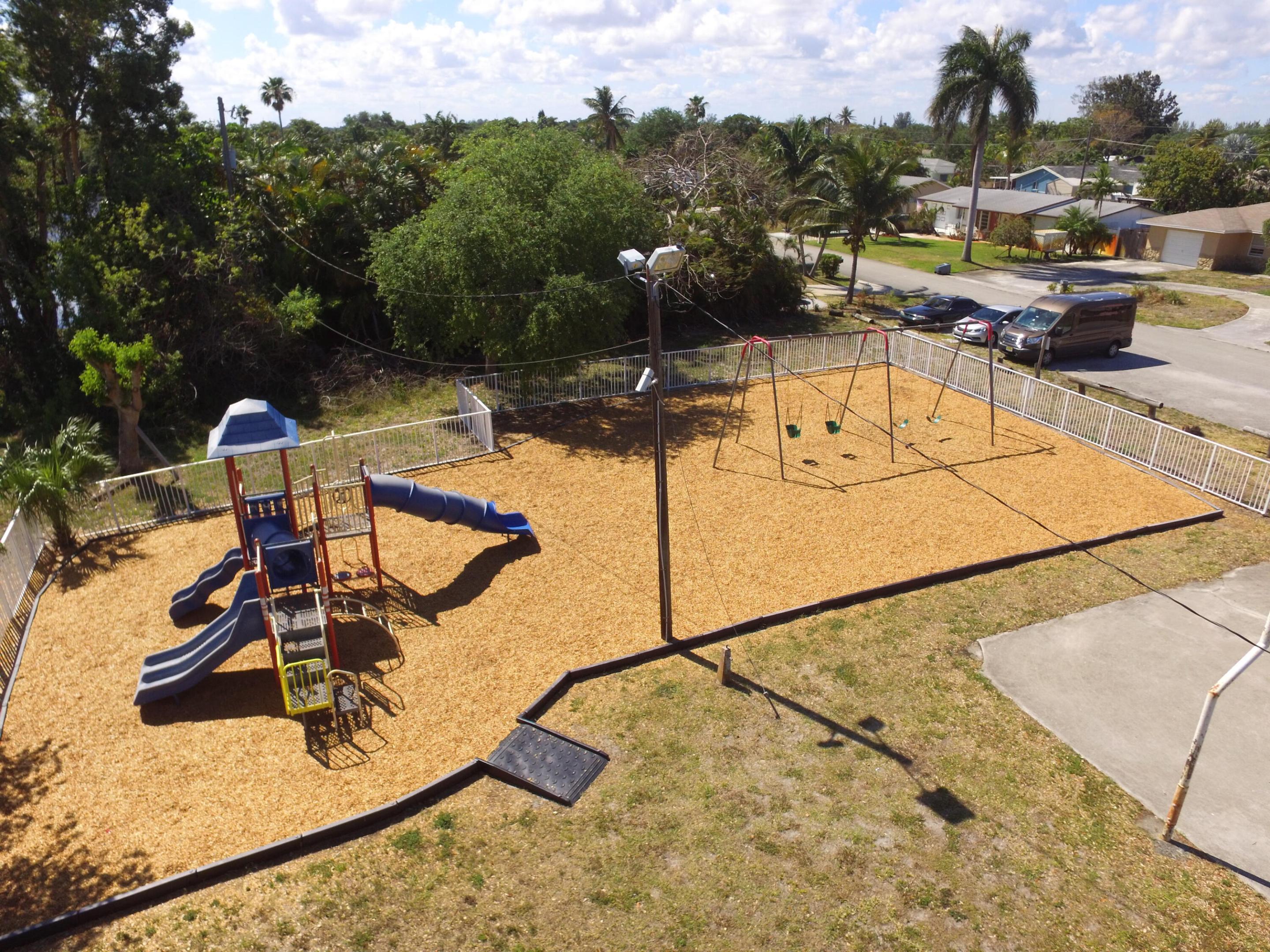 FLORAL PARK - Residential