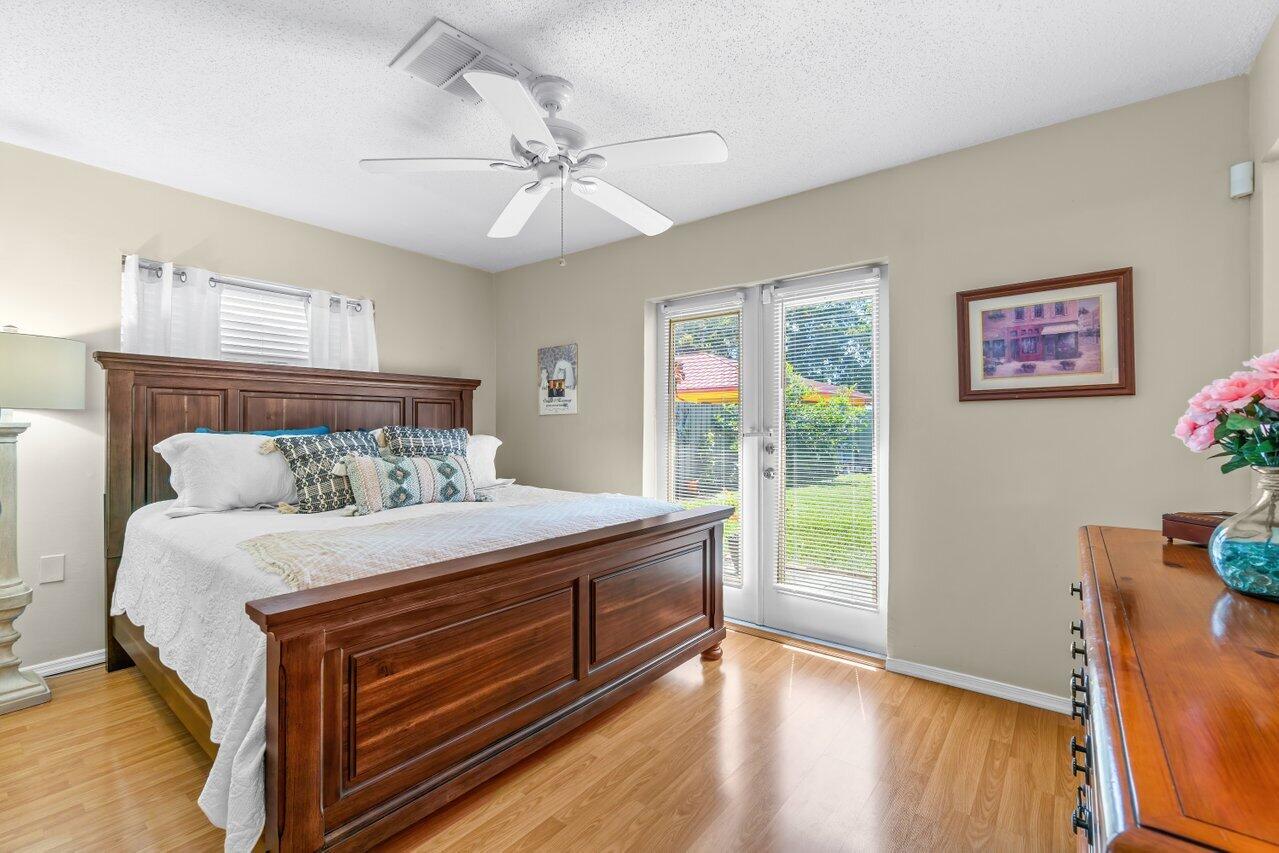 FLORAL PARK - Residential