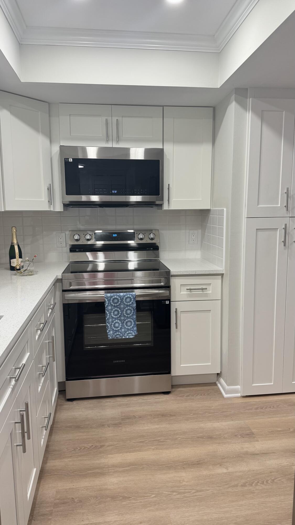 PALM SPRINGS 3 - Residential