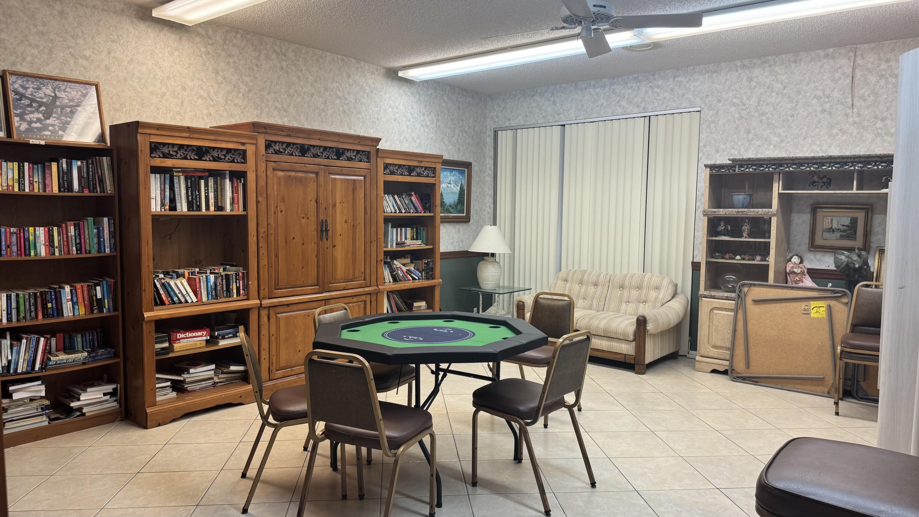 PALM SPRINGS 3 - Residential