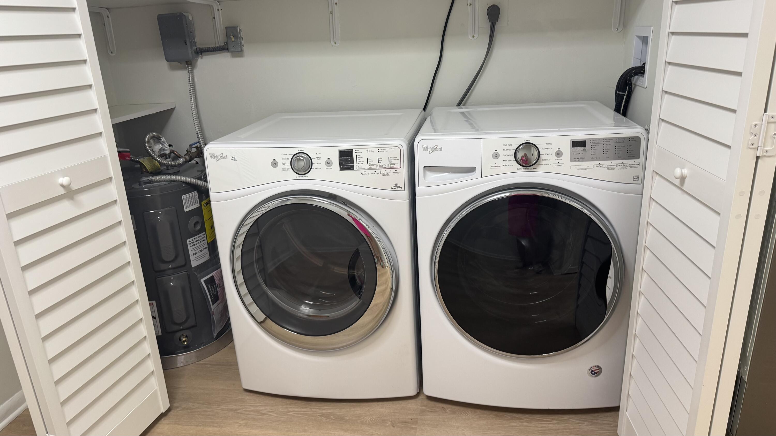 PALM SPRINGS 3 - Residential