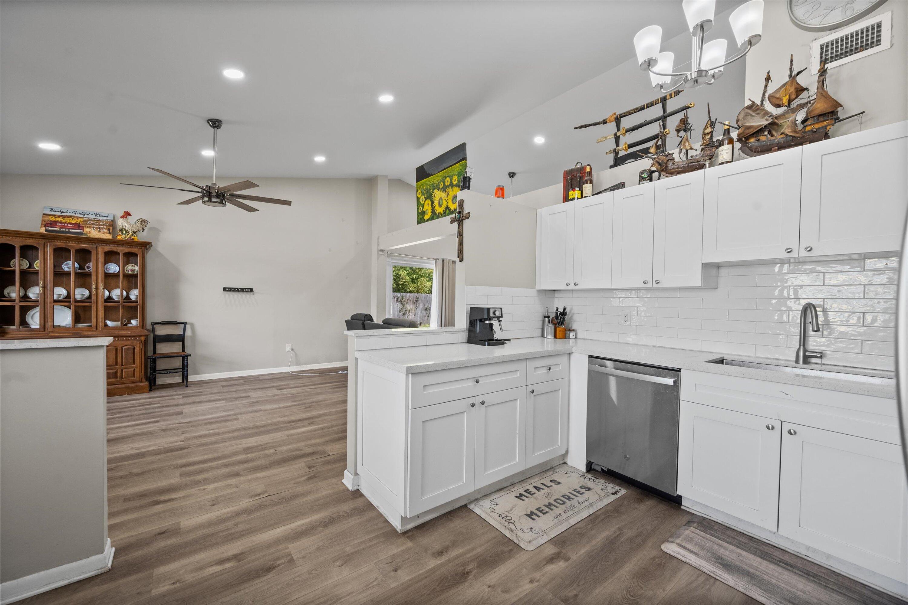 COUNTRYWOOD 3 - Residential