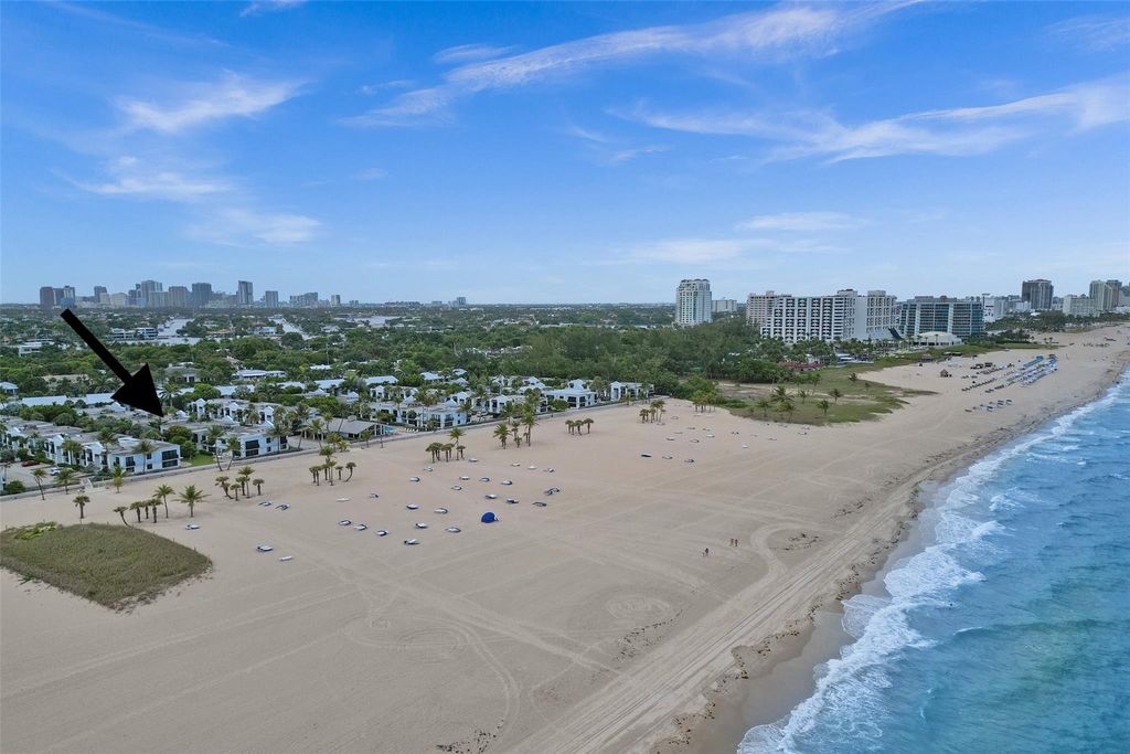 Photo of 1658 S Ocean Lane #246, Fort Lauderdale, FL 33316 (MLS # F10512977)